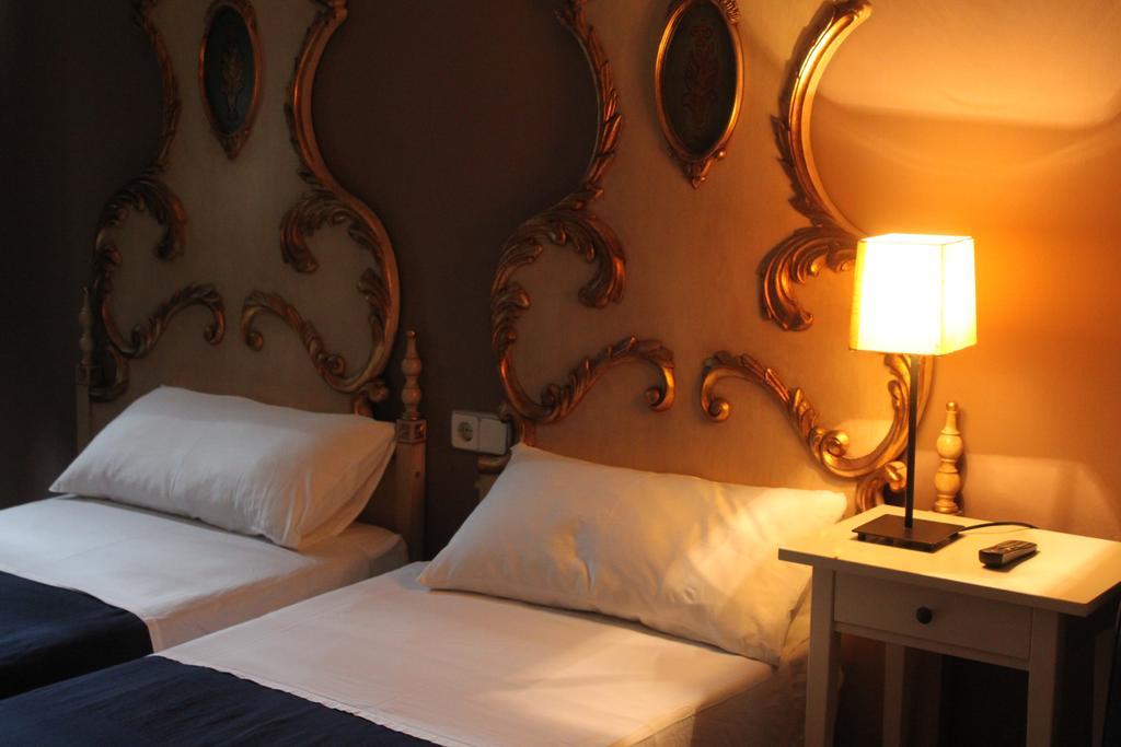 Hostal Lk Barcelone Extérieur photo