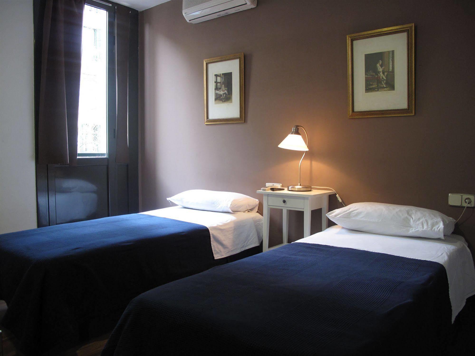 Hostal Lk Barcelone Extérieur photo