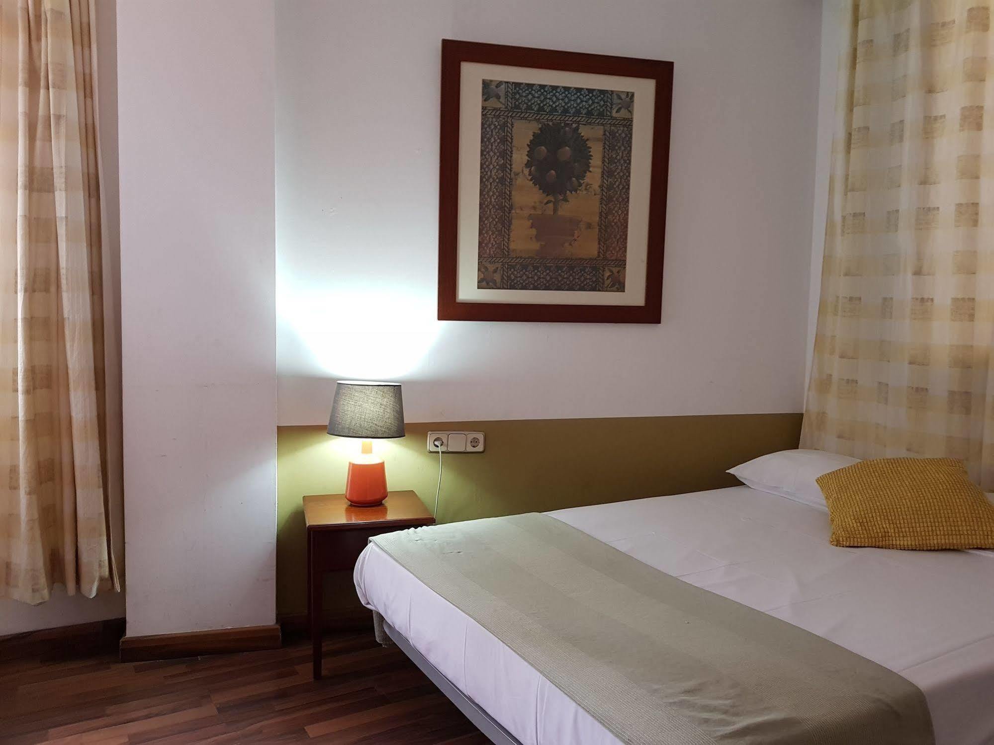 Hostal Lk Barcelone Extérieur photo
